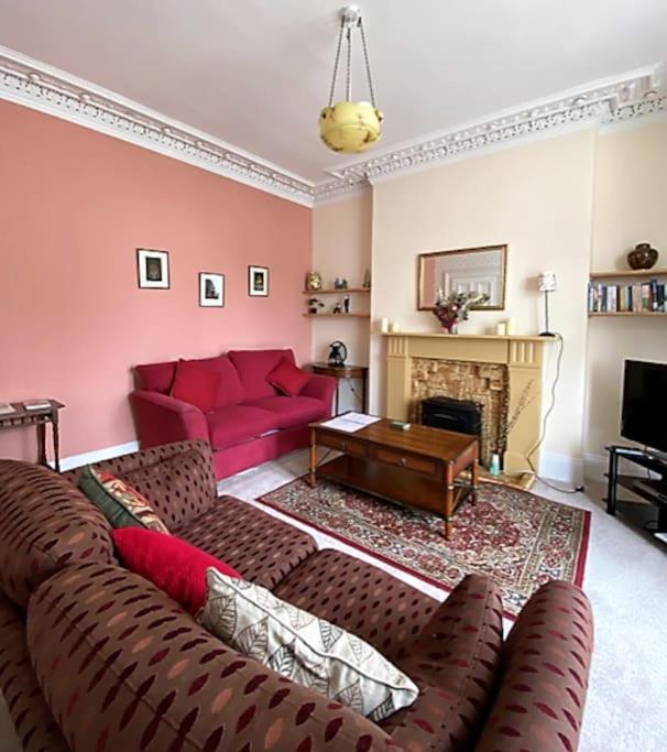 St John'S Flat Spacious Accomodation Dalry  Dış mekan fotoğraf