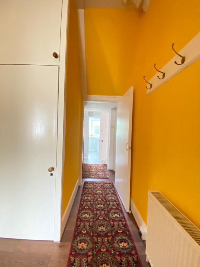 St John'S Flat Spacious Accomodation Dalry  Dış mekan fotoğraf